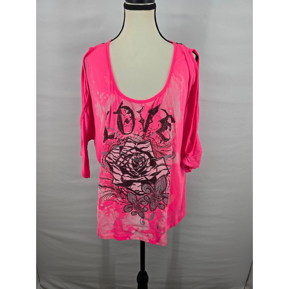 Almost Famous Neon Pink Love Rose‎ Graphic Lace Back Cold Shoulder Top 2X